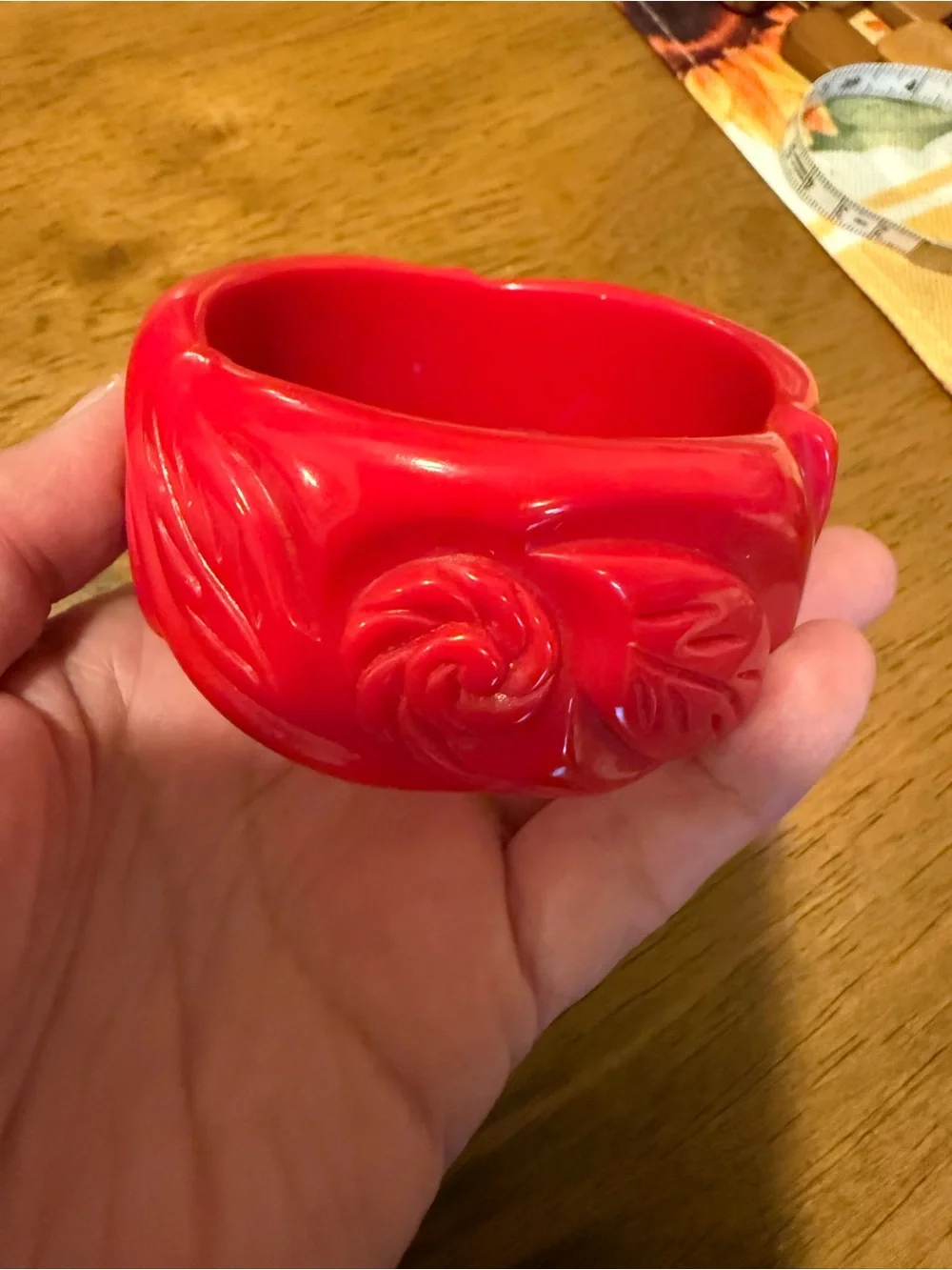 N/A bold red